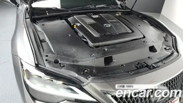 Lexus LS500 2022 — Photo 4/20