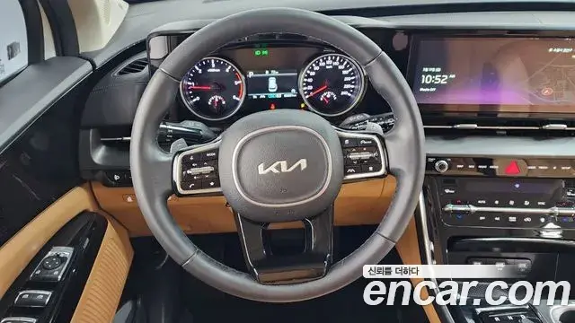 Kia Carnival 2022 — Фото 13/20