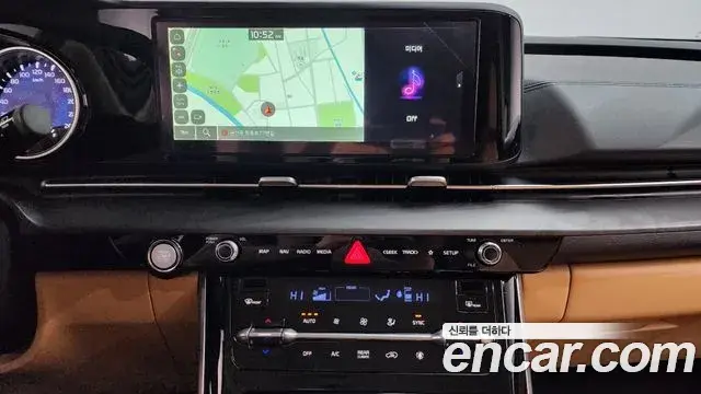 Kia Carnival 2022 — Фото 15/20