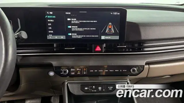 Kia Carnival 2024 — ფოტო 13/20
