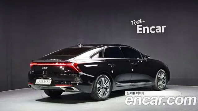 Kia K8 2023 — Şəkil 12/20