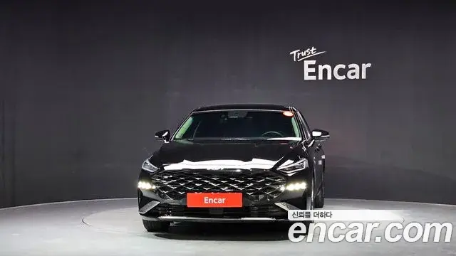 Kia K8 2023 — Şəkil 14/20