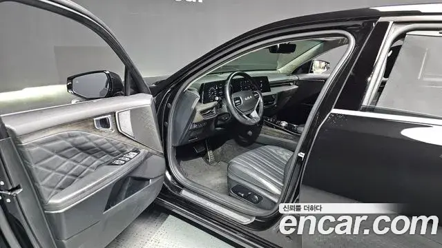 Kia K8 2023 — Şəkil 17/20