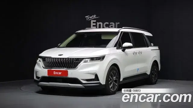 Kia Carnival 2021 — Photo 17/20