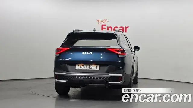 Kia Sportage 2022 — Şəkil 19/20