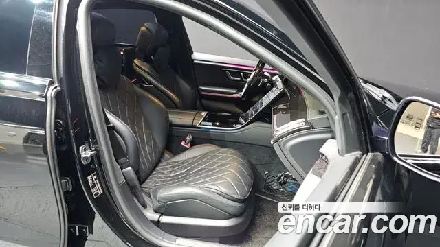 Mercedes-Benz S-Class 2021 — Photo 12/20