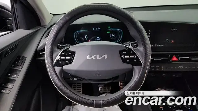 Kia Niro 2022 — Фото 14/20