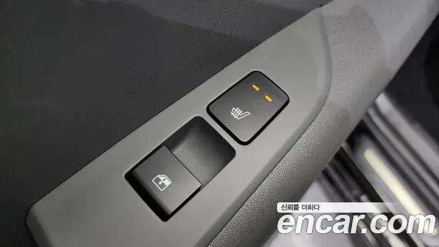Kia Niro 2022 — Фото 19/20