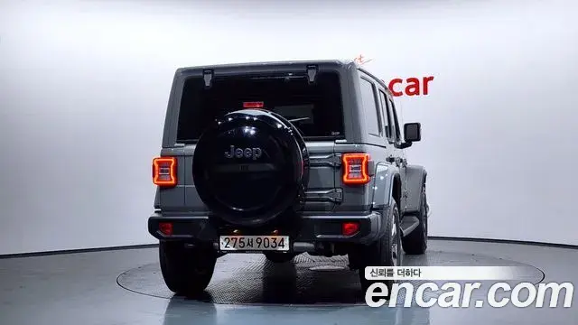 Jeep Wrangler 2020 — Photo 8/20