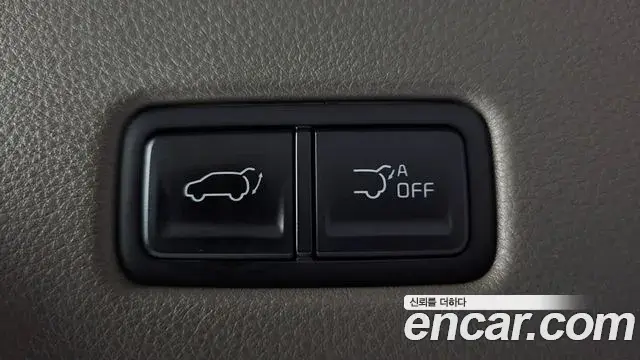 Kia Carnival 2021 — Photo 19/20