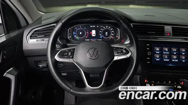 Volkswagen Tiguan 2021 — Şəkil 12/20