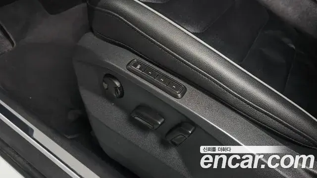 Volkswagen Tiguan 2021 — Şəkil 11/20
