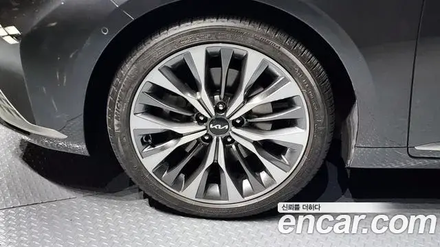 Kia K8 2022 — Photo 5/20