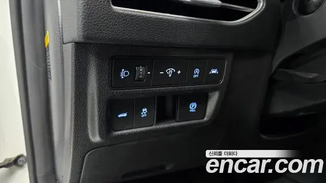Hyundai Sonata Hybrid 2019 — ფოტო 8/20