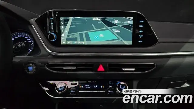 Hyundai Sonata Hybrid 2019 — ფოტო 13/20