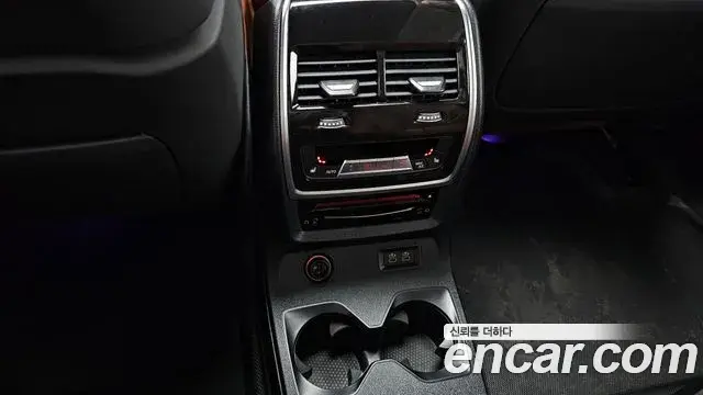 BMW X7 2022 — Photo 17/20