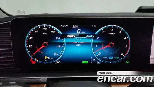 Mercedes-Benz GLE-Class 2020 — ფოტო 12/20