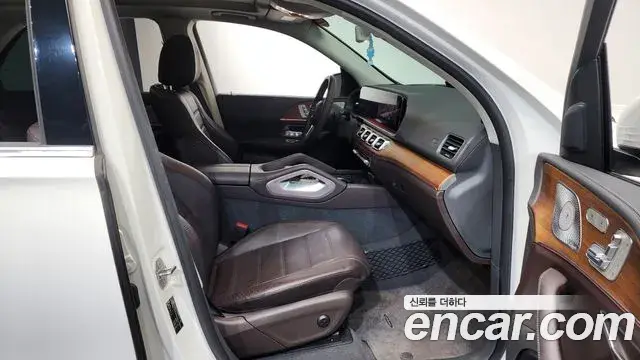 Mercedes-Benz GLE-Class 2020 — ფოტო 10/20