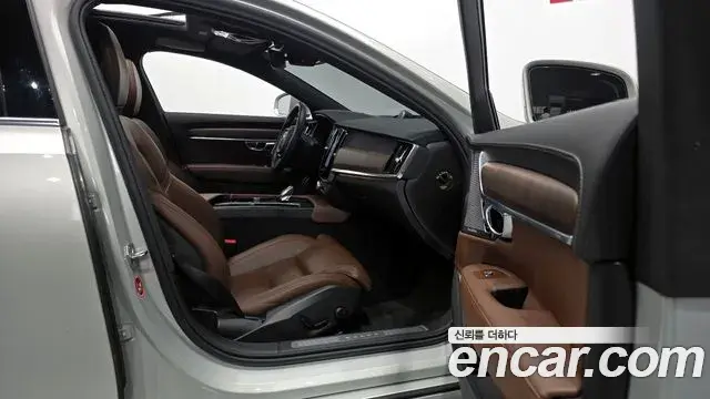Volvo S90 2021 — ფოტო 5/20
