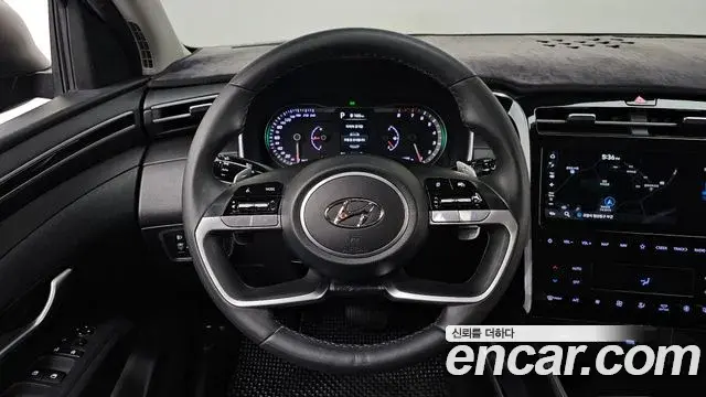 Hyundai Tucson Hybrid 2022 — Photo 10/21