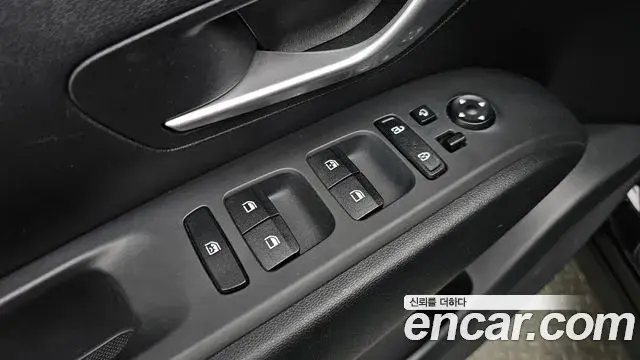 Hyundai Tucson Hybrid 2022 — Photo 17/21