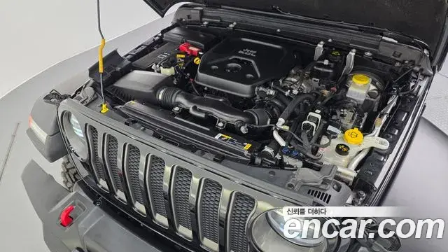 Jeep Wrangler 2022 — Şəkil 2/20