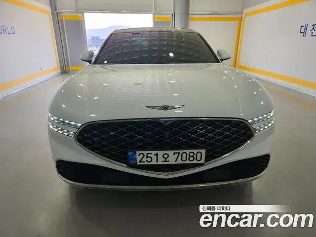 Genesis G90 2022 — ფოტო 15/20