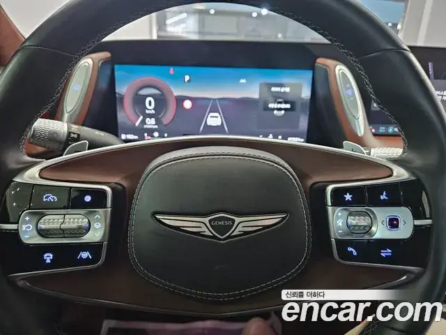 Genesis G90 2022 — ფოტო 19/20