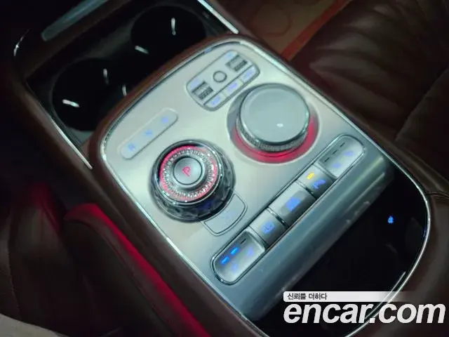 Genesis G90 2022 — ფოტო 6/20