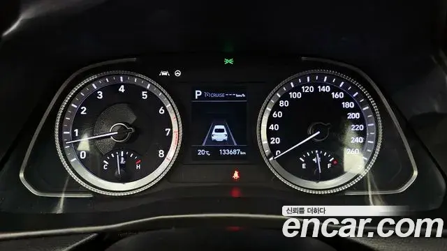 Hyundai Sonata Hybrid 2020 — Şəkil 13/20