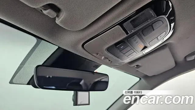 Hyundai Sonata Hybrid 2020 — Şəkil 19/20