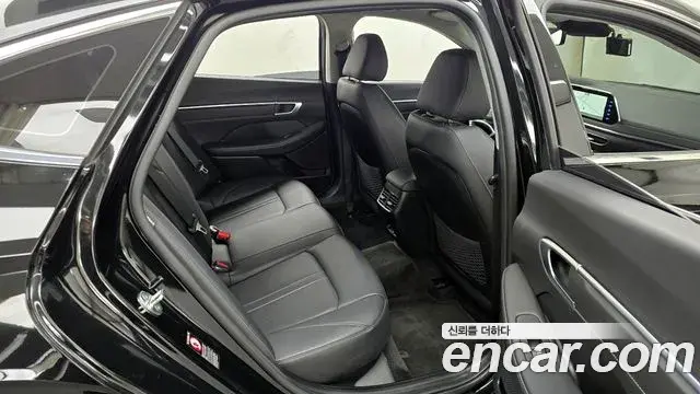 Hyundai Sonata 2022 — Фото 12/20