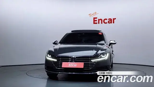 Volkswagen Arteon 2019 — ფოტო 15/20