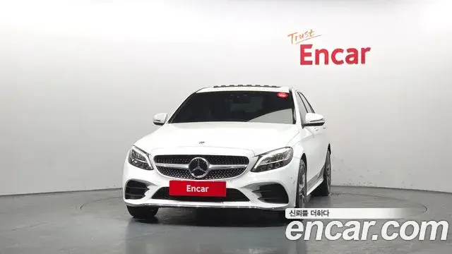 Mercedes-Benz C-Class 2021 — Фото 3/20