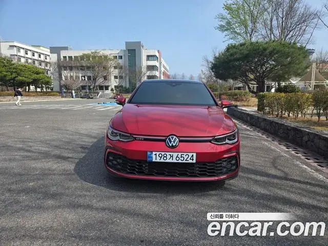 Volkswagen Golf 2024 — ფოტო 12/16