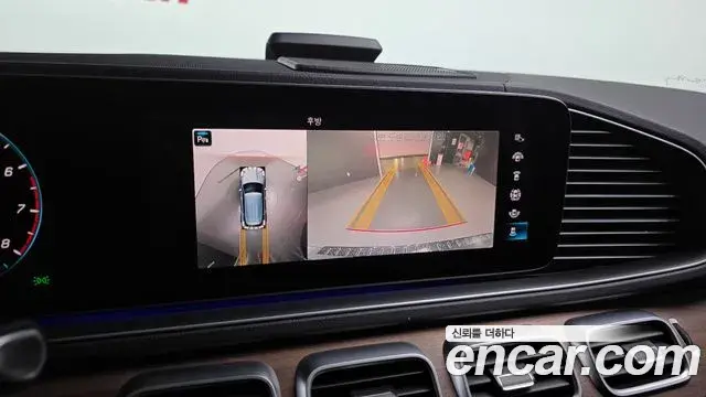 Mercedes-Benz GLE-Class 2019 — Фото 15/20
