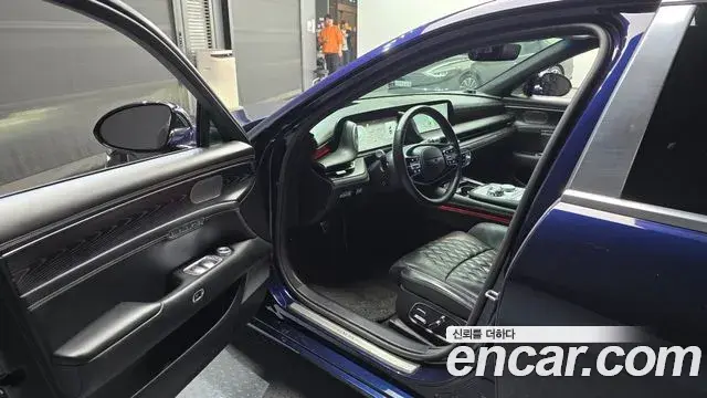 Genesis G90 2022 — ფოტო 17/20