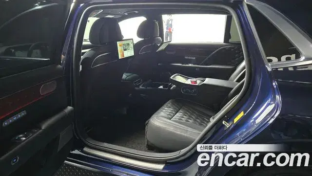 Genesis G90 2022 — ფოტო 15/20