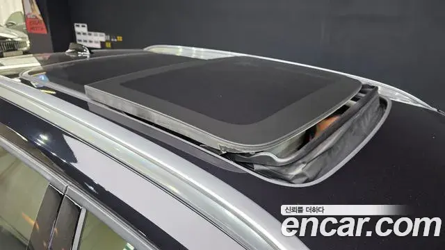 Volvo XC40 2023 — ფოტო 16/20