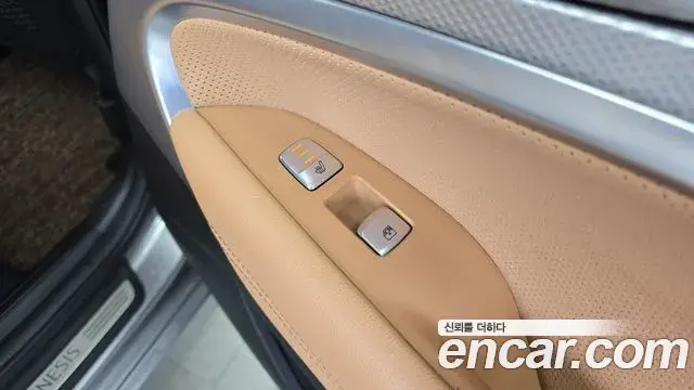 Genesis G70 2021 — ფოტო 2/20