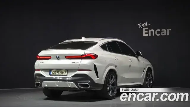 BMW X6 2021 — ფოტო 7/20