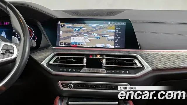 BMW X6 2021 — ფოტო 15/20