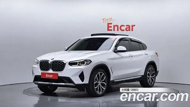 BMW X4 2025 — Фото 1/20