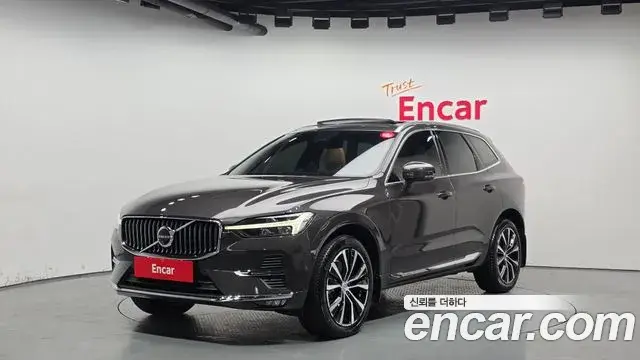 Volvo XC60 2024 — ფოტო 8/20