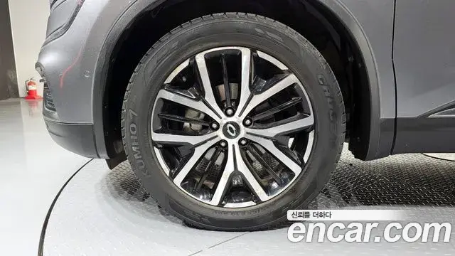 Renault Samsung QM6 2022 — ფოტო 16/20