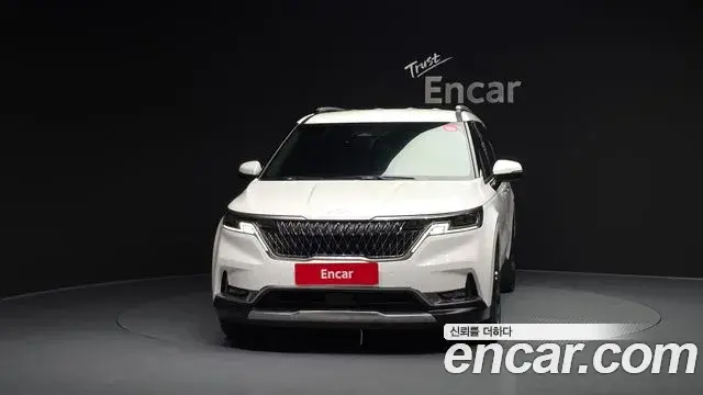 Kia Carnival 2022 — Photo 4/20