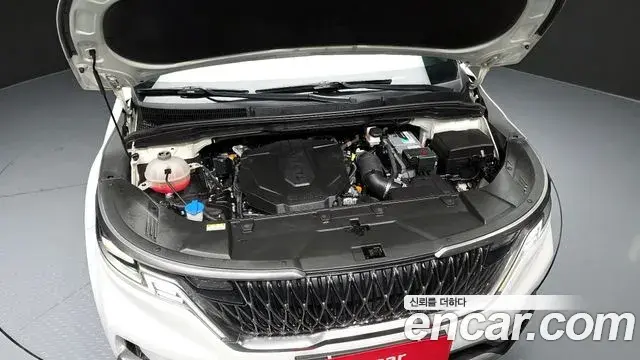 Kia Carnival 2022 — Photo 6/20