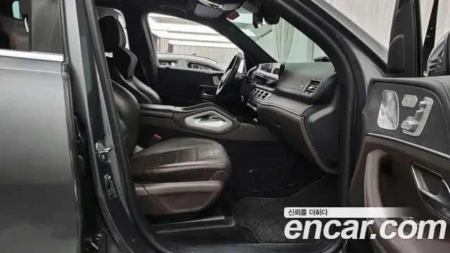Mercedes-Benz GLS-Class 2021 — Фото 11/20