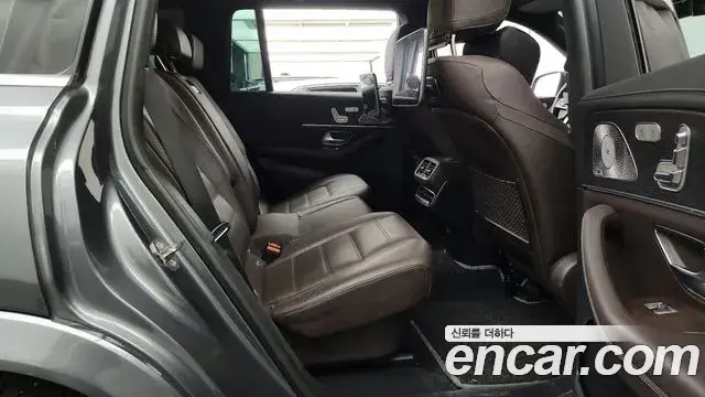 Mercedes-Benz GLS-Class 2021 — Фото 12/20