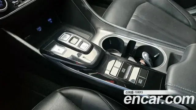 Hyundai Sonata Hybrid 2021 — Şəkil 3/20